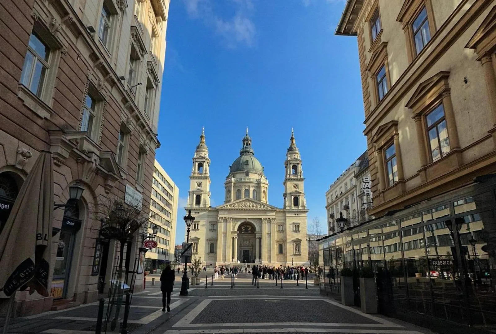 Dolce Vita Basilica Budapeszt 0*,